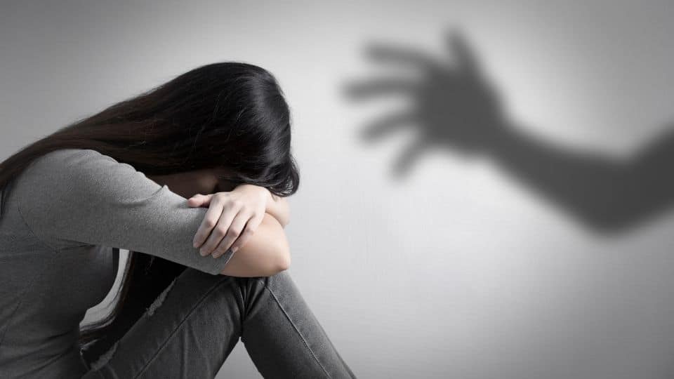 הטרדה מינית בטיפול רפואי: כיצד להתמודד עם התופעה?